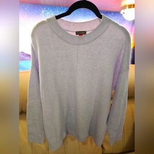 Light blue Vince camuto Small sweater Sweatshirt Long sleeve super Soft shirt